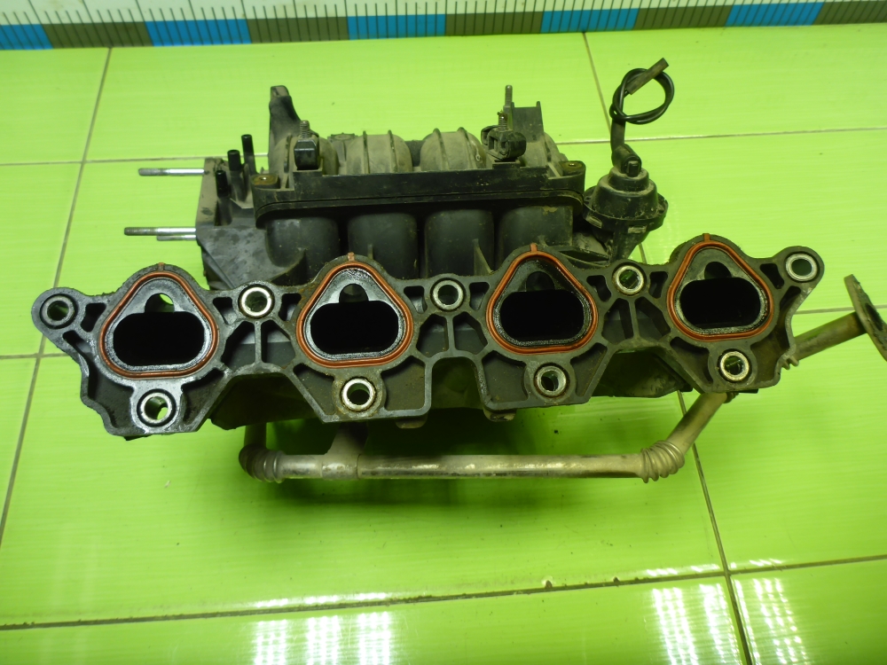 Коллектор впускной