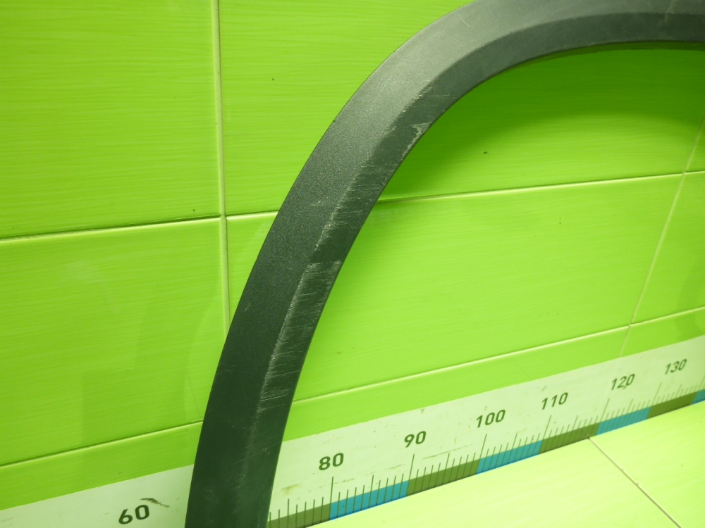 Накладка переднего крыла правого