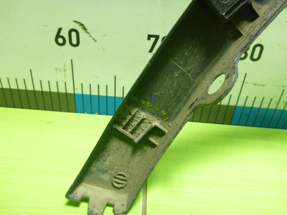 Накладка заднего крыла правого