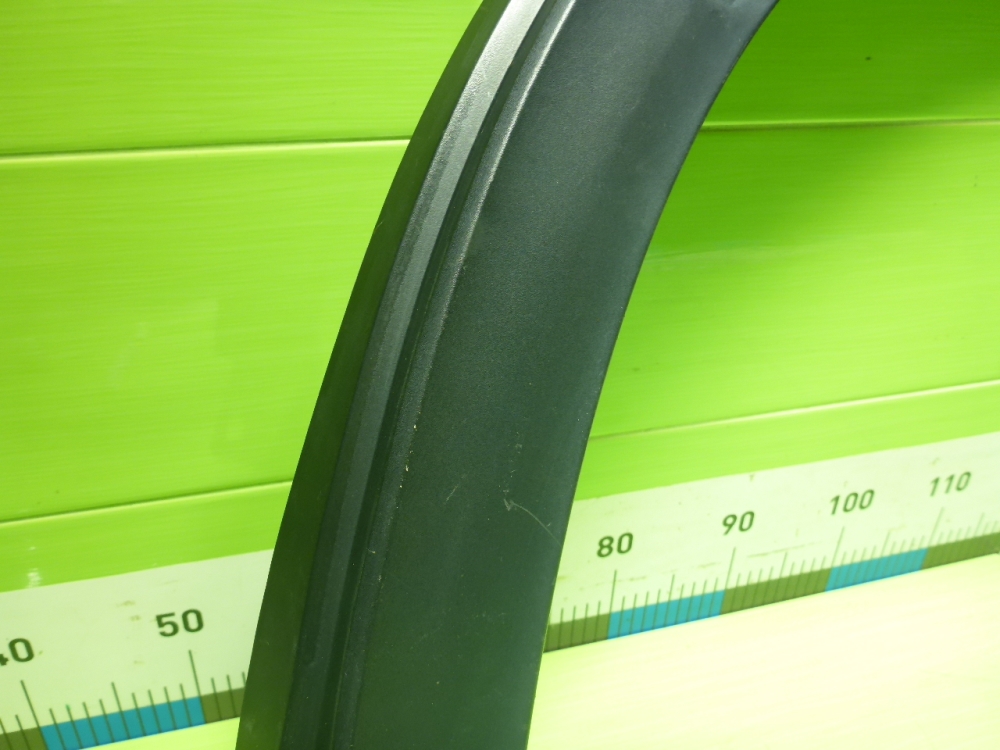 Накладка заднего крыла левого