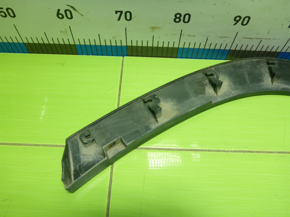 Накладка заднего крыла правого