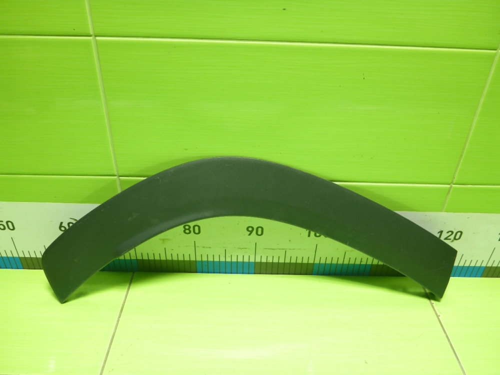 Накладка заднего крыла правого