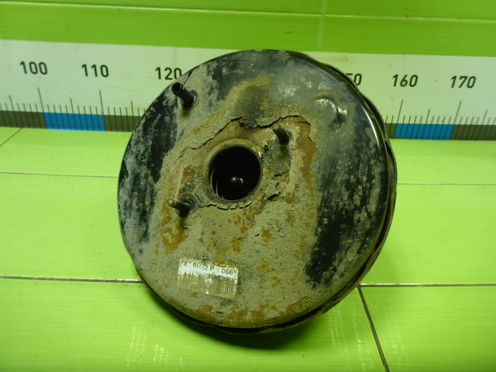 Усилитель тормозов вакуумный