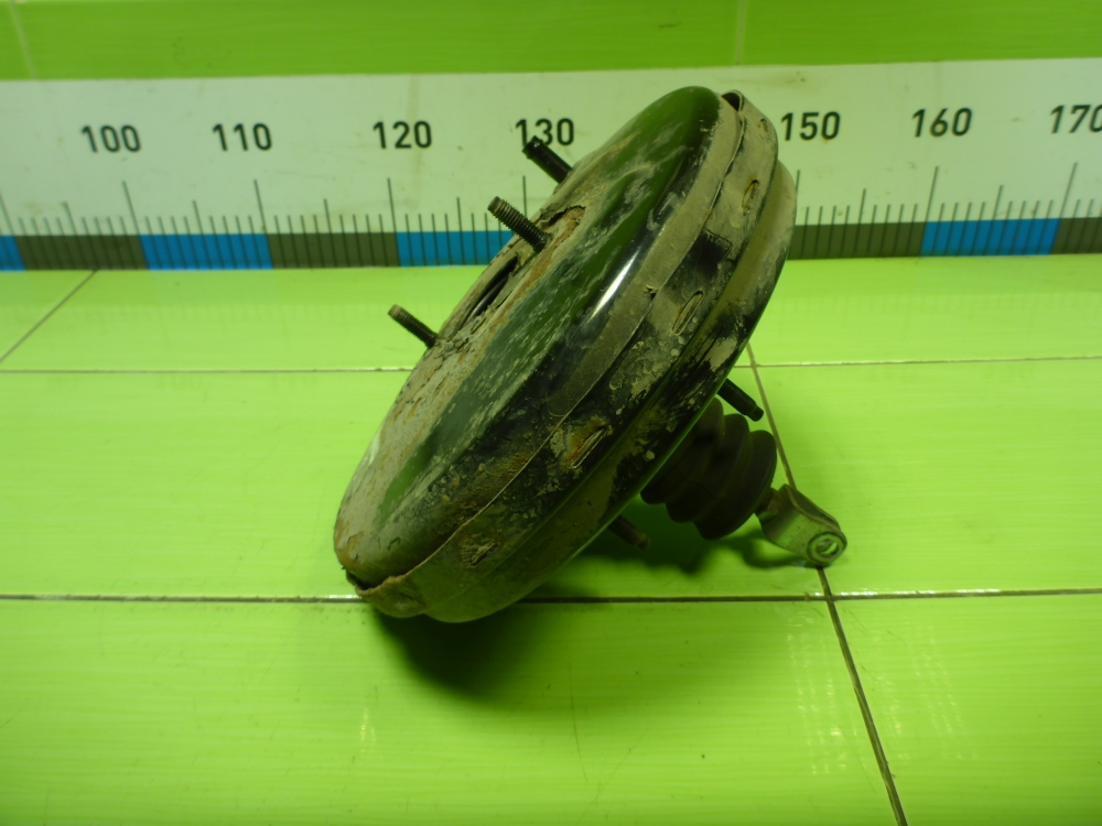 Усилитель тормозов вакуумный