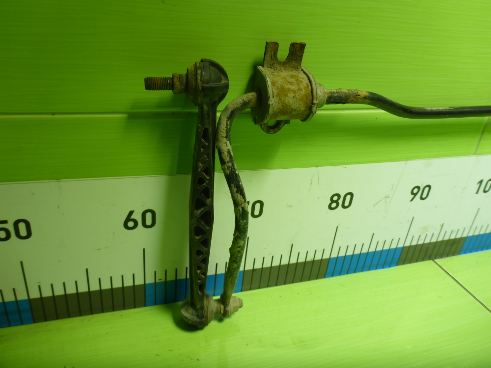 Стабилизатор задний