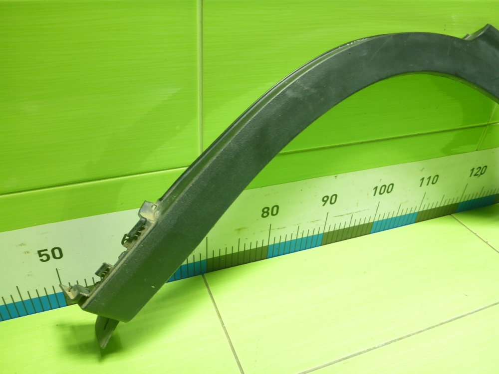 Накладка заднего крыла левого