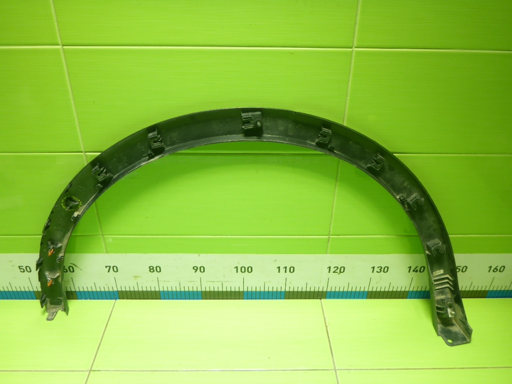 Накладка заднего крыла левого