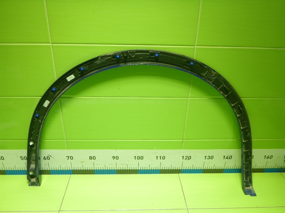 Накладка заднего крыла правого