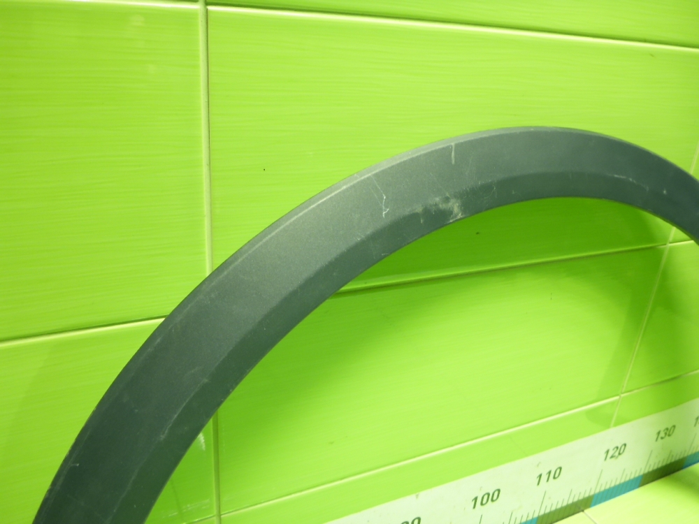 Накладка переднего крыла левого