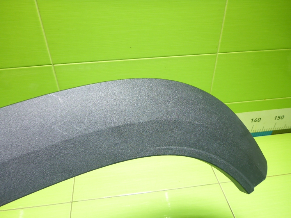 Накладка заднего крыла левого