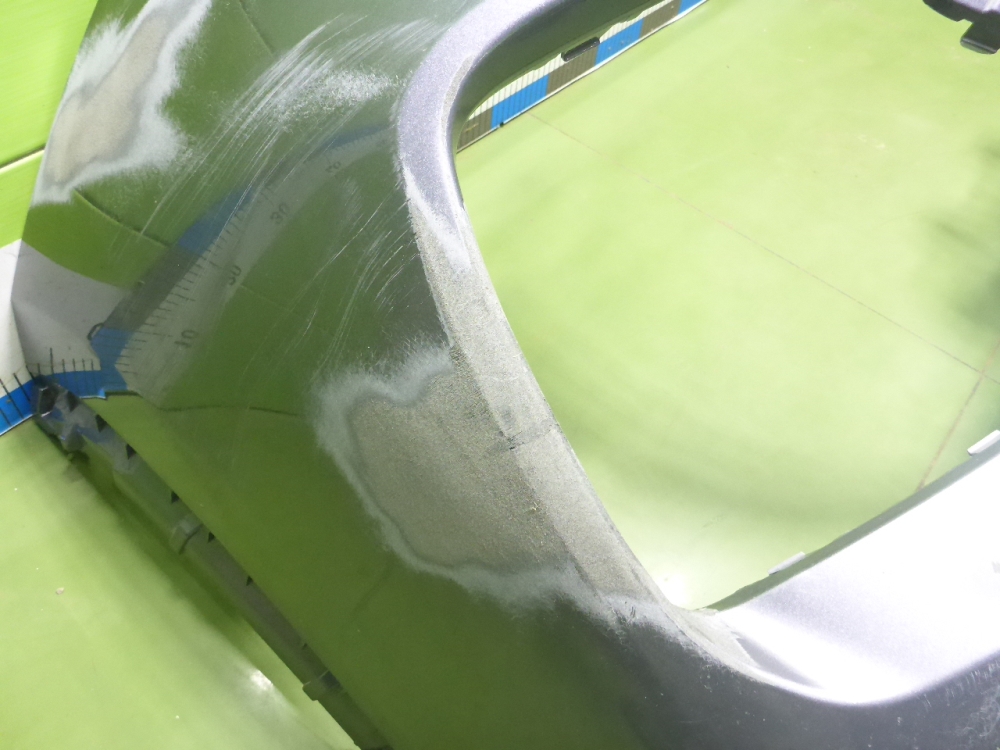 Бампер передний