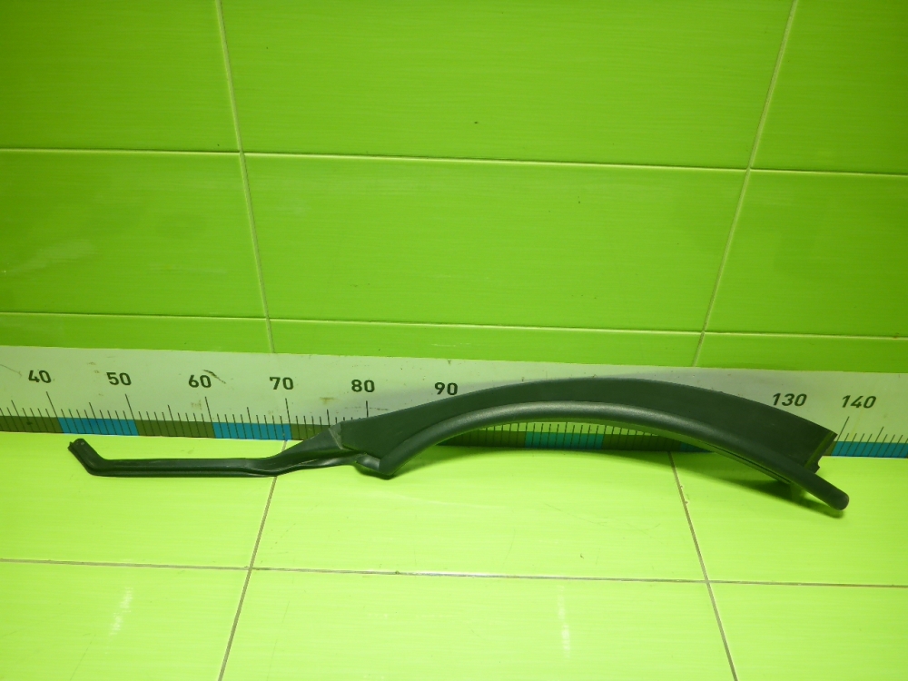 Накладка двери задней левой