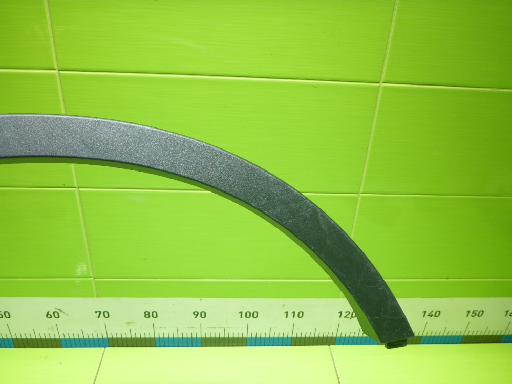 Накладка заднего крыла правого