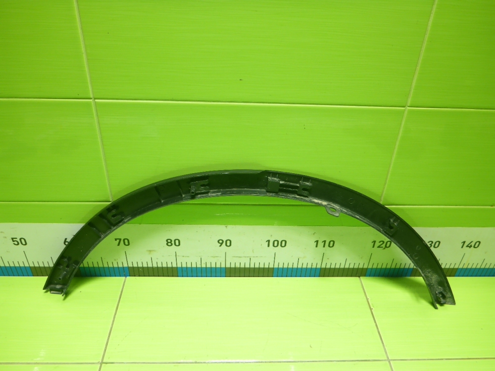 Накладка заднего крыла правого