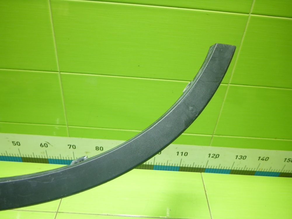 Накладка заднего крыла правого