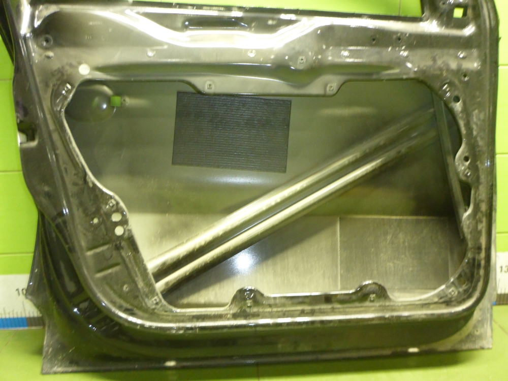 Дверь передняя левая