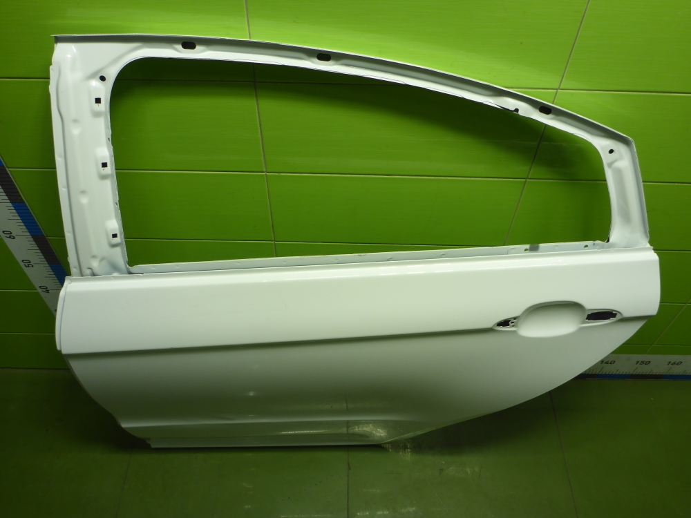 Дверь задняя левая