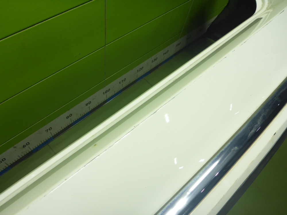 Бампер задний