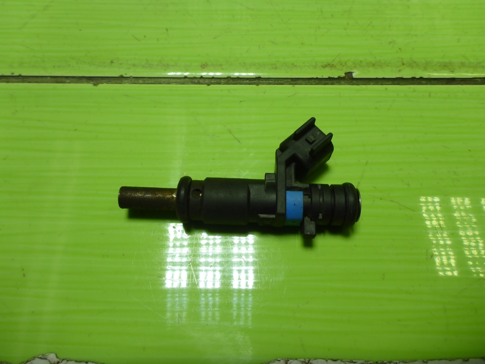 Форсунка инжекторная электрическая