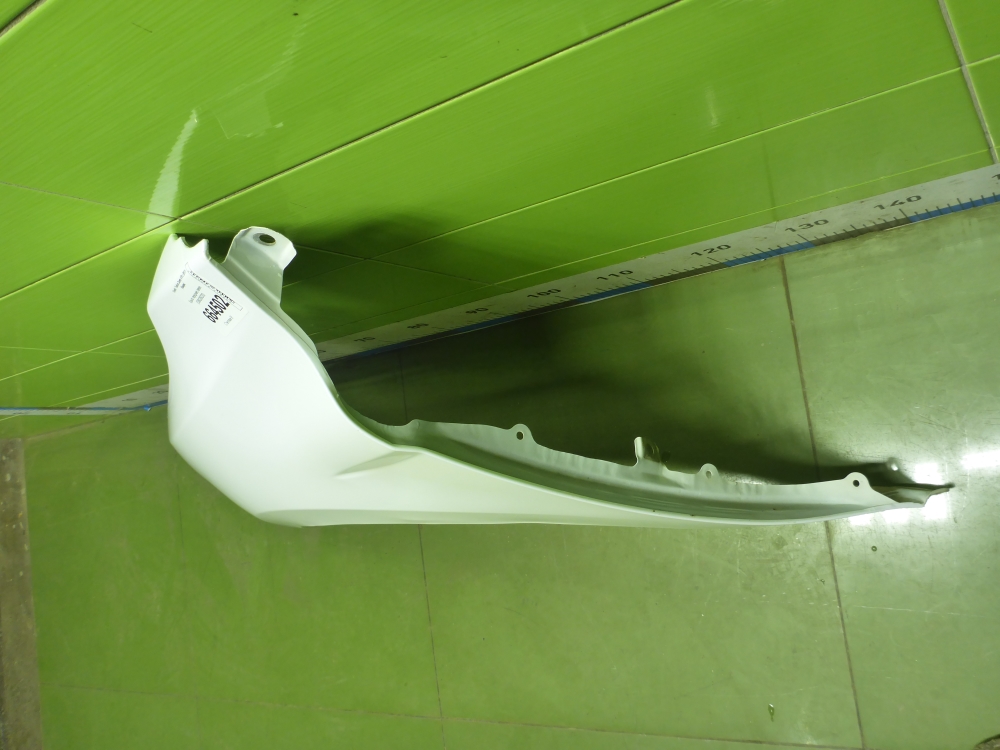 Крыло переднее левое
