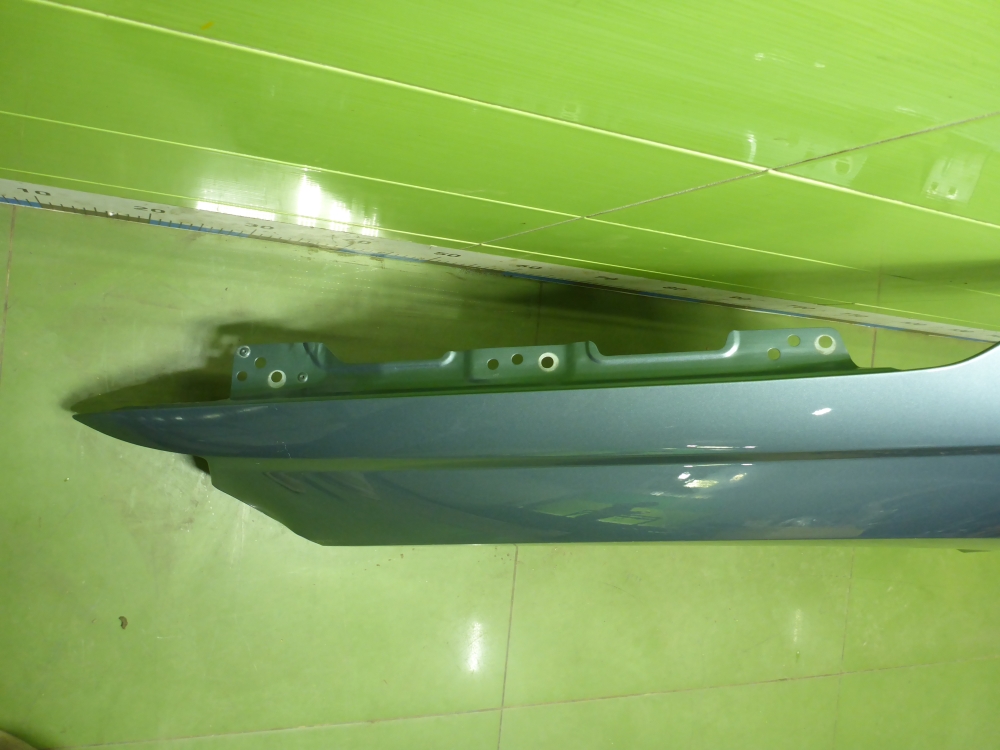 Крыло переднее левое