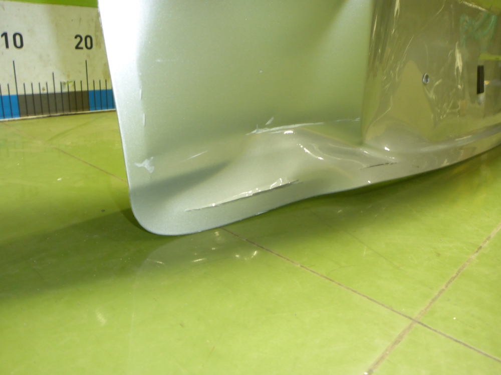 Дверь багажника