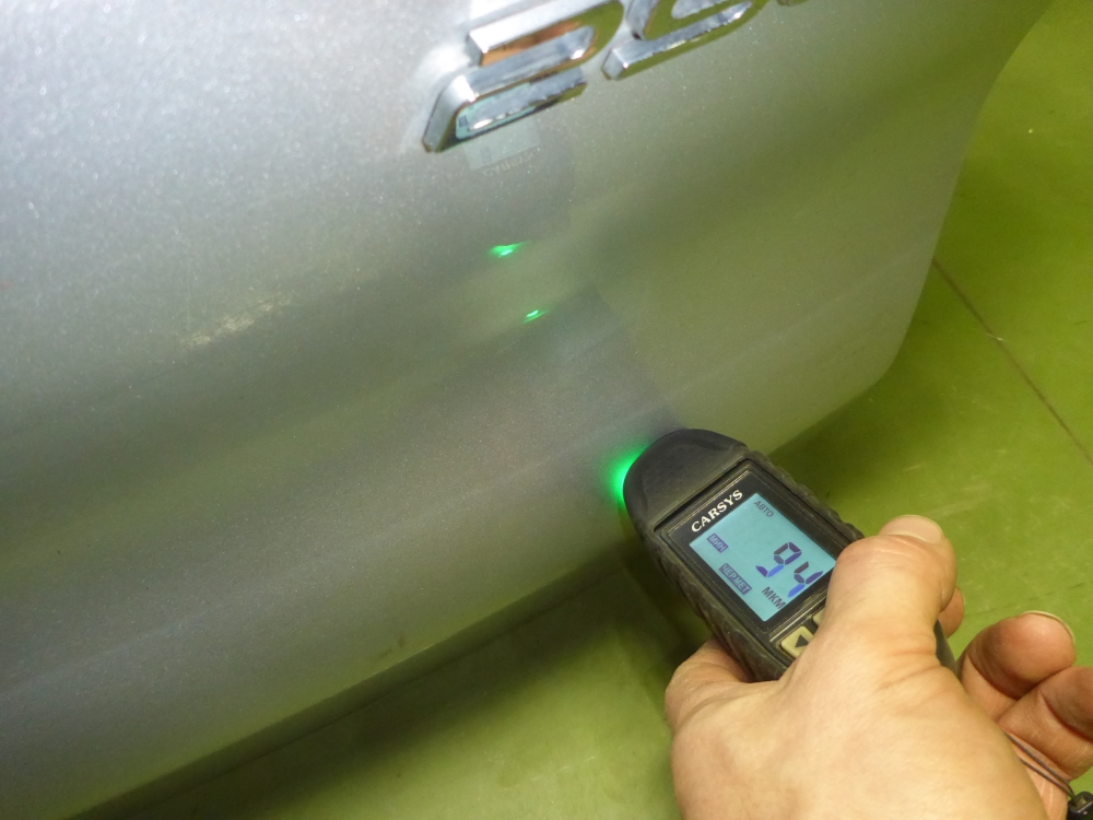 Дверь багажника