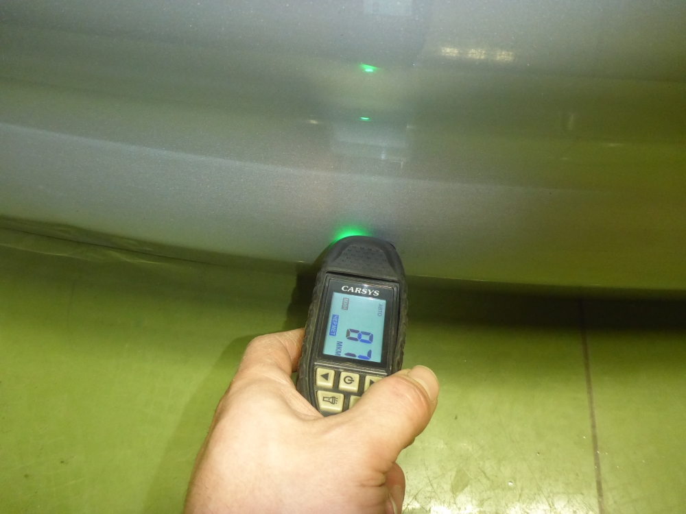 Дверь багажника