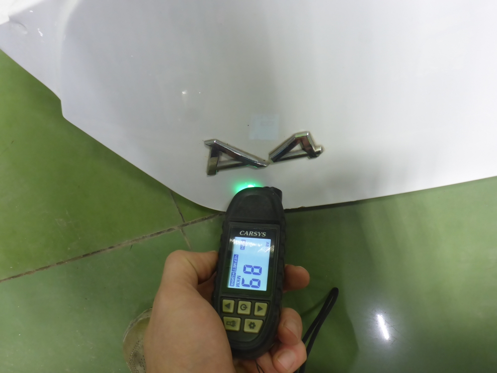 Дверь багажника