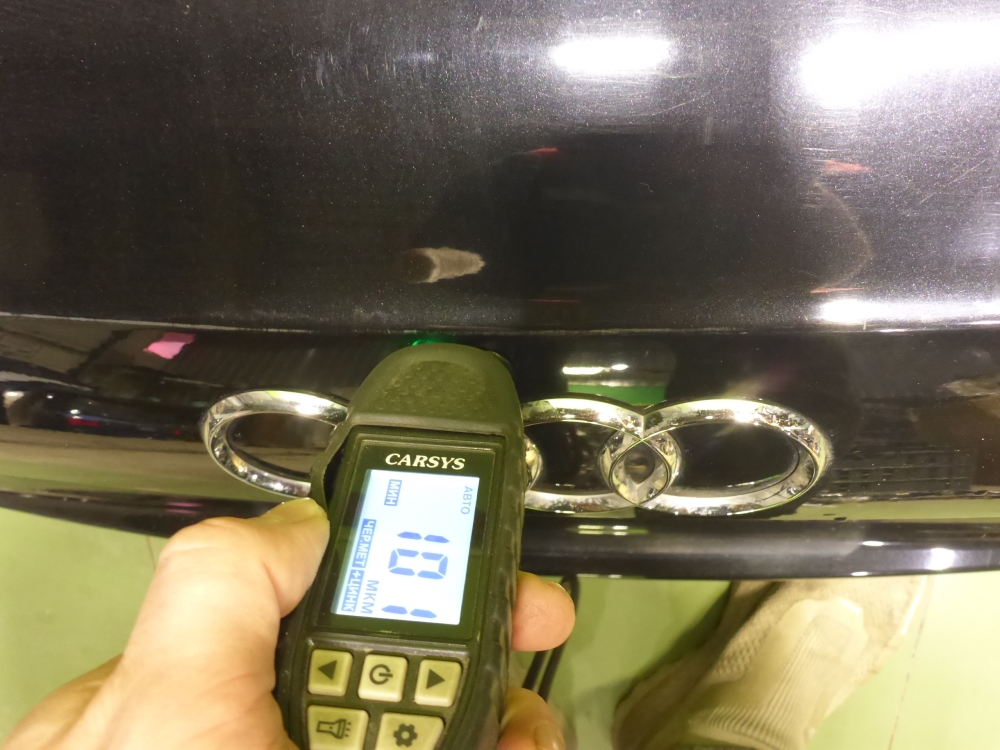 Дверь багажника