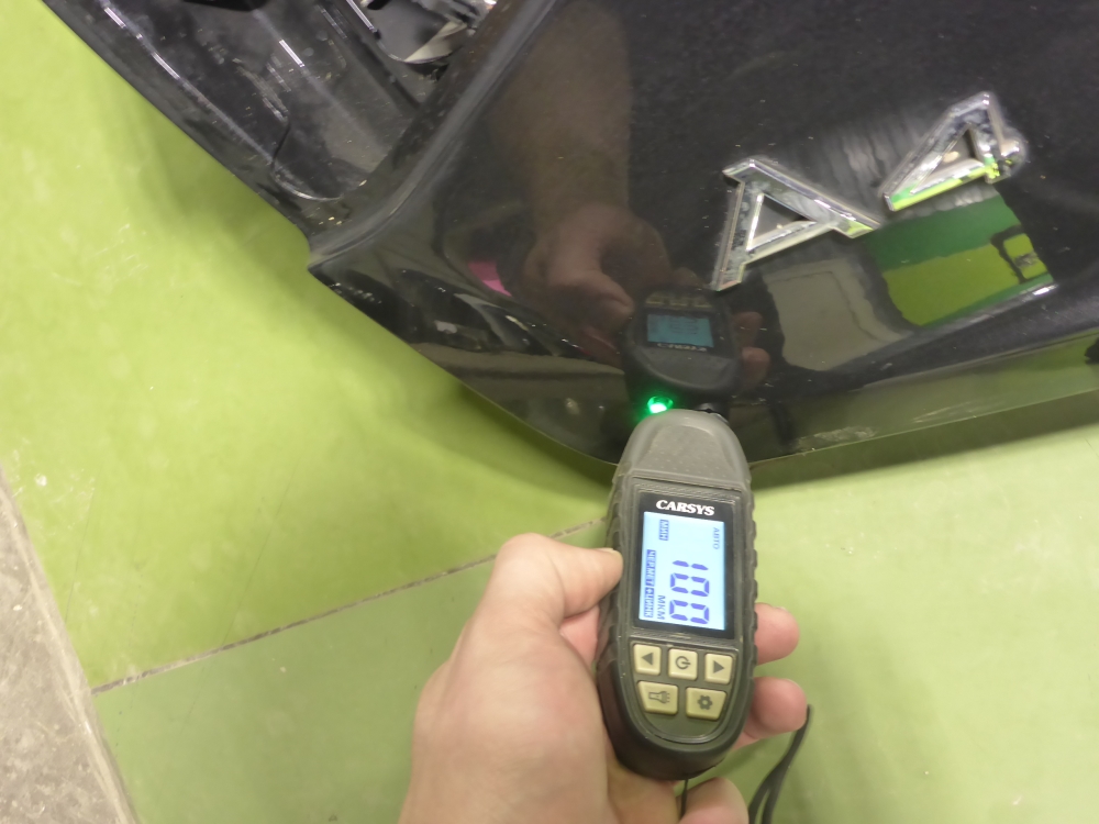 Дверь багажника