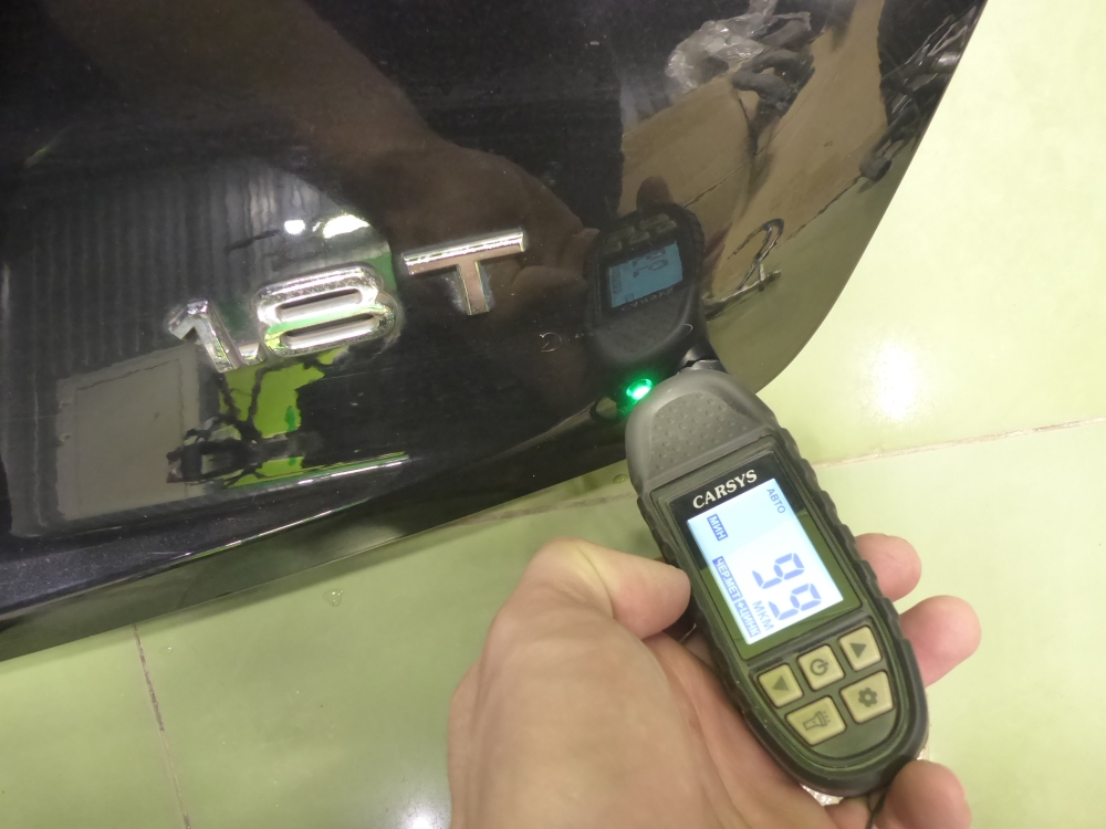 Дверь багажника