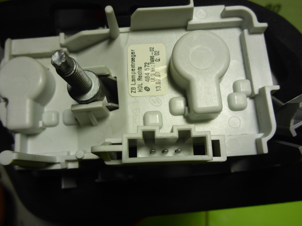 Фонарь задний внутренний правый