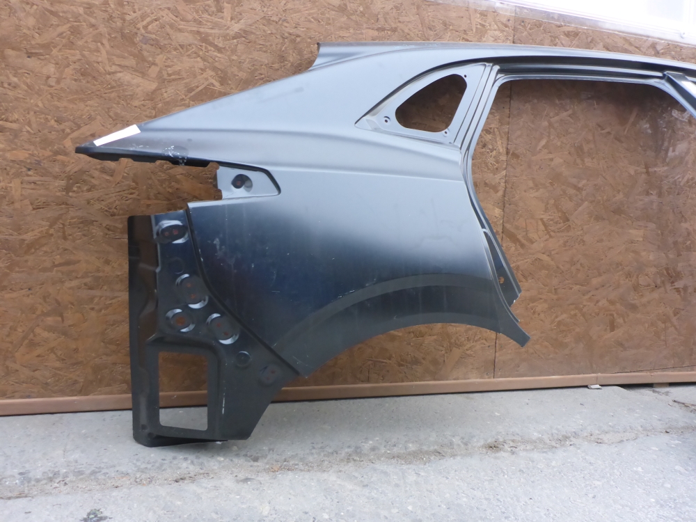 Кузовной элемент