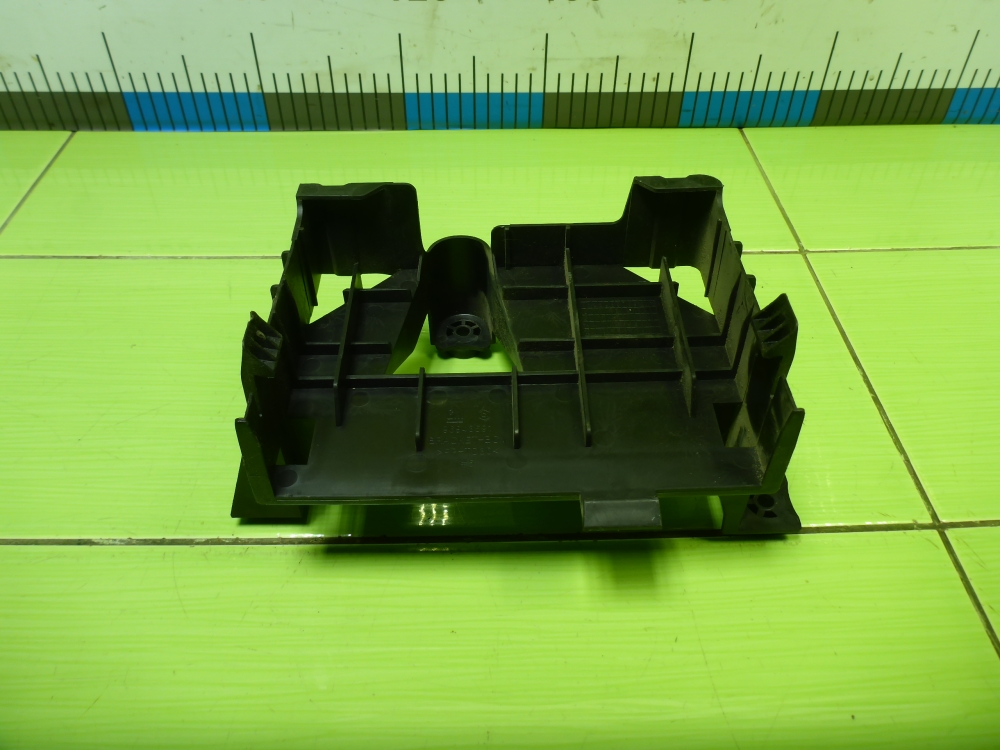 Кронштейн (сопут. товар)