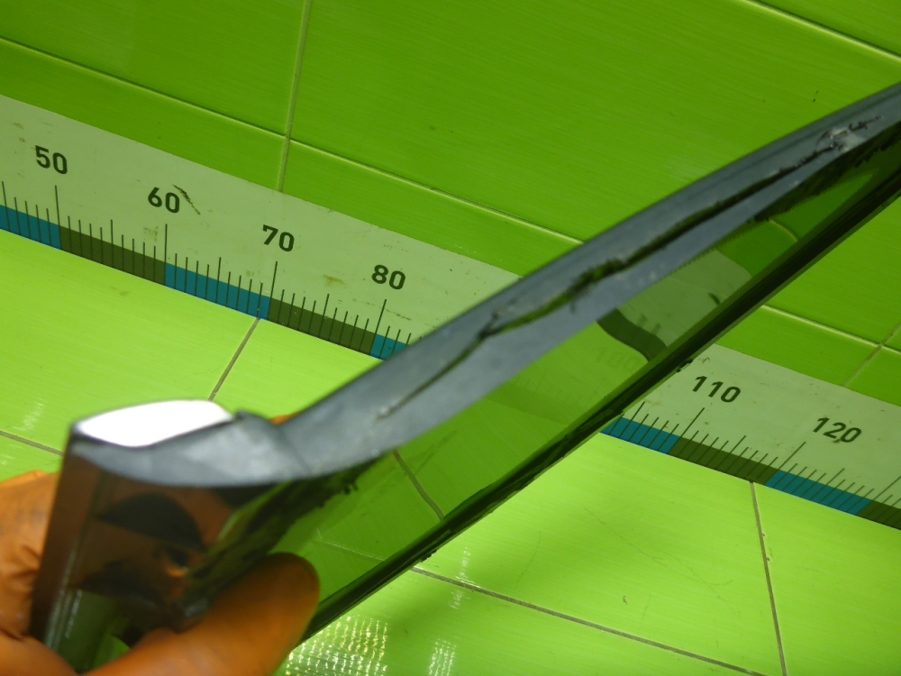 Стекло кузовное глухое правое