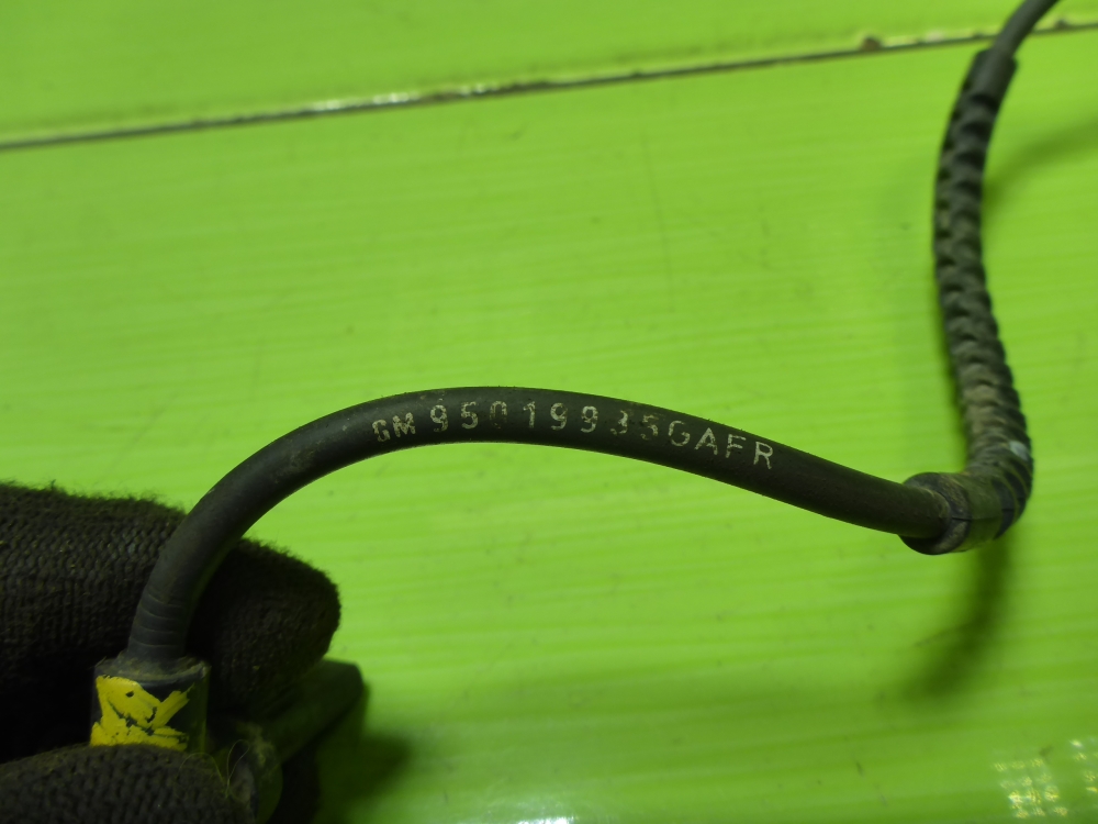 Датчик ABS передний правый