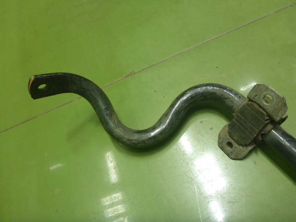 Стабилизатор задний