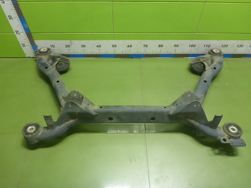 Балка задняя