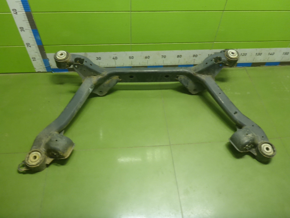 Балка задняя