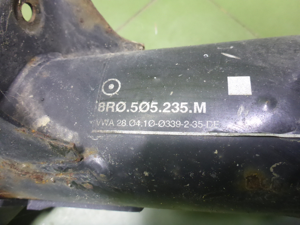 Балка задняя