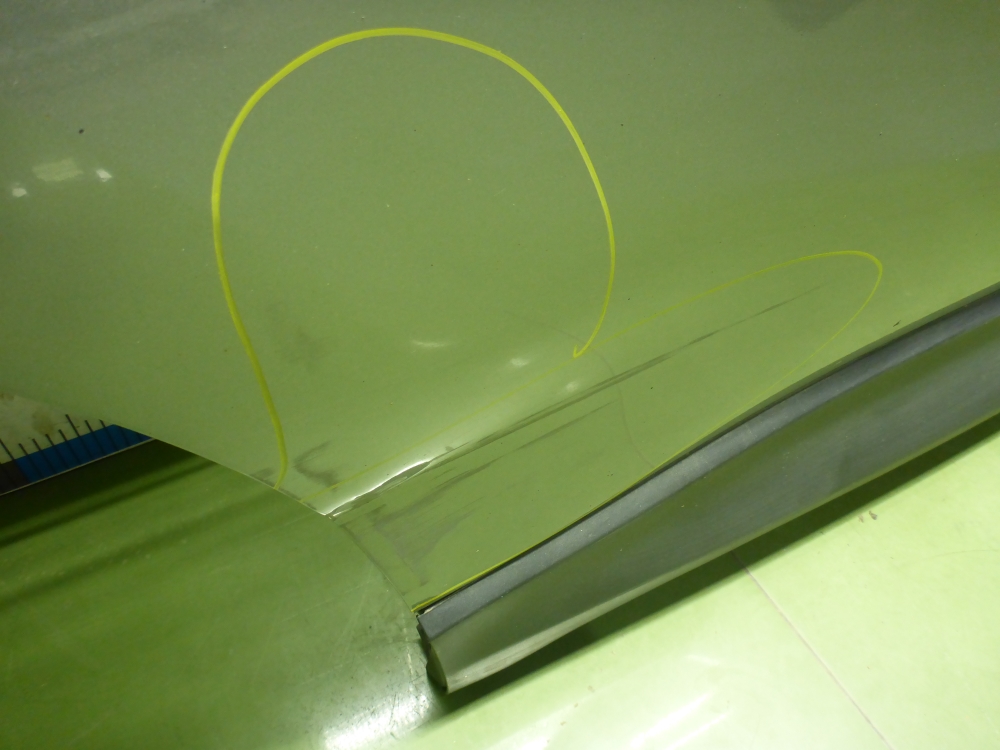 Дверь задняя правая