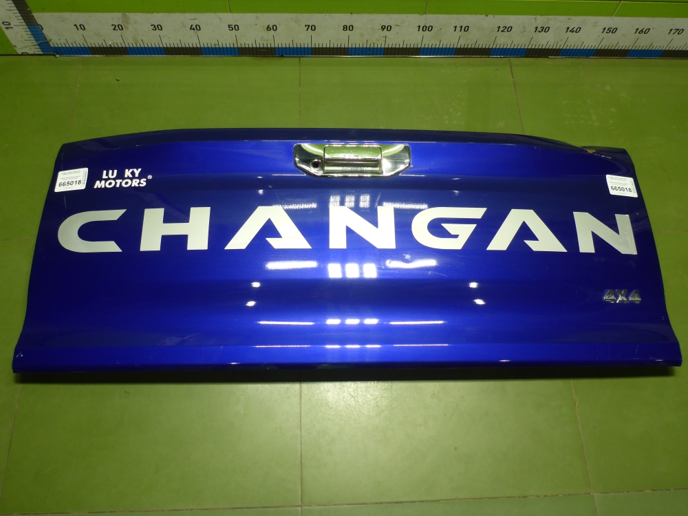 Дверь багажника нижняя (борт)