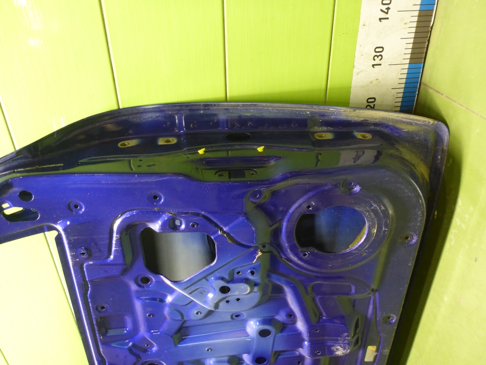 Дверь передняя левая