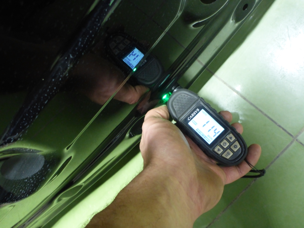 Дверь багажника