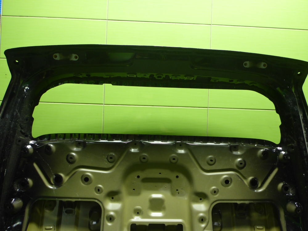 Дверь багажника