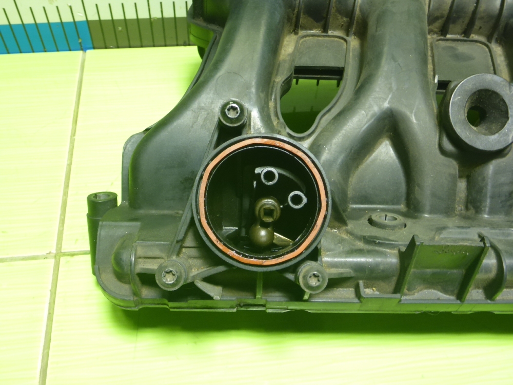 Коллектор впускной