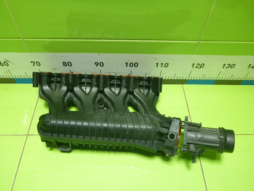 Коллектор впускной