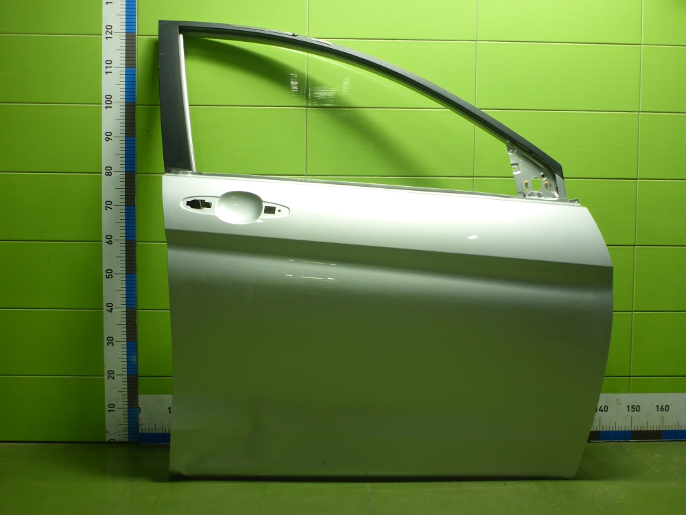 Дверь передняя правая