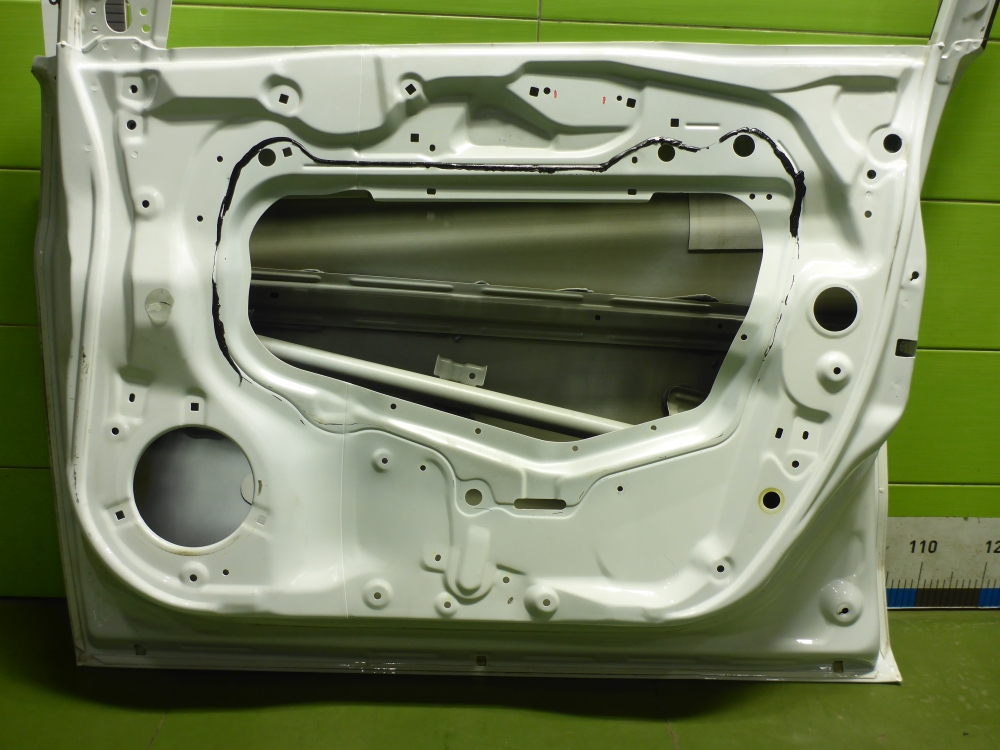 Дверь передняя правая